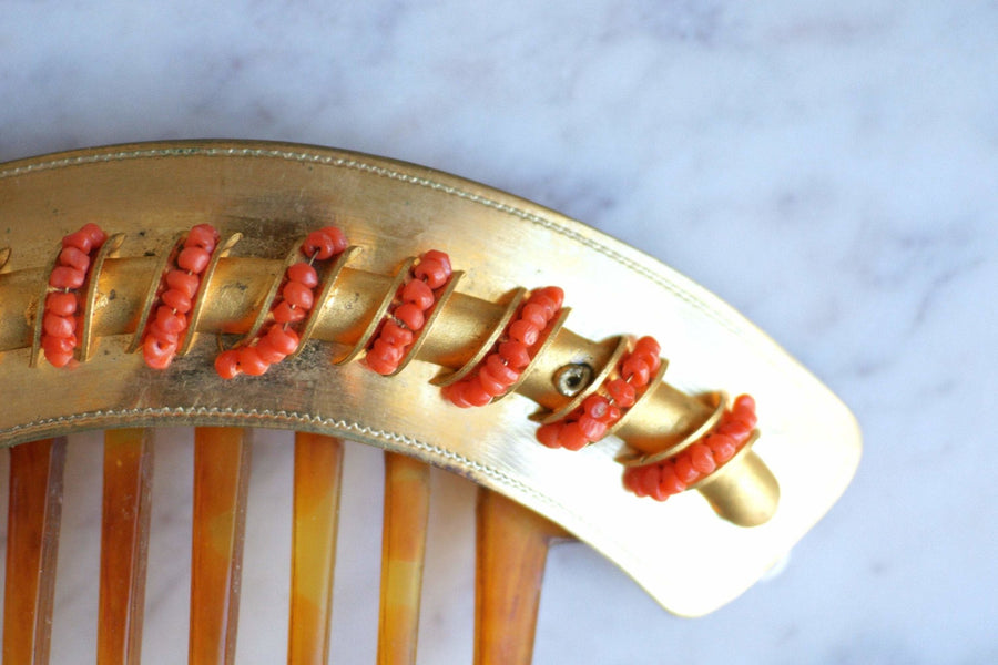 Antique coral hair comb - Penelope Gallery