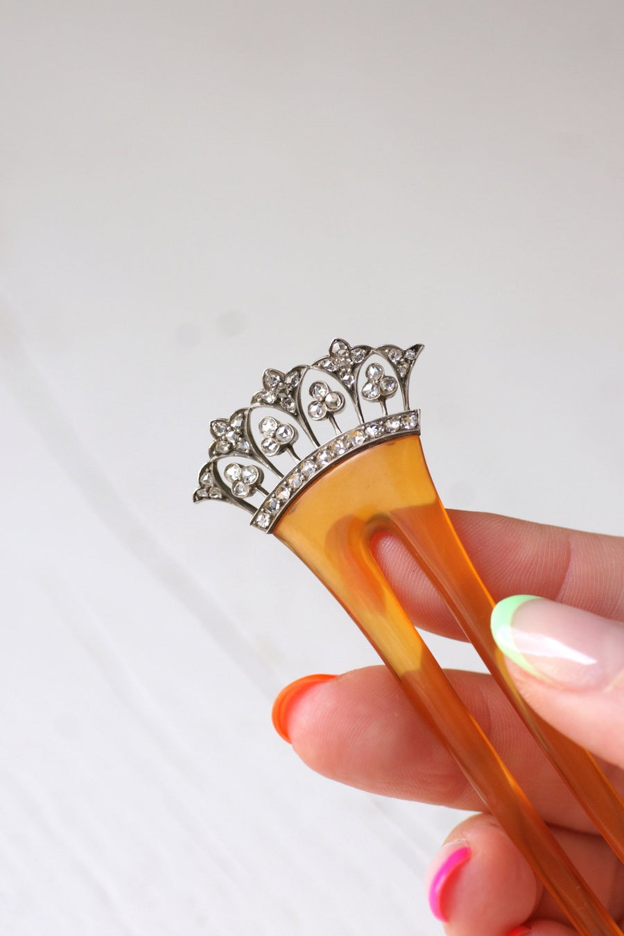 Wedding comb, wedding hairpin, in diamonds, gold and silver on horn - Galerie Pénélope