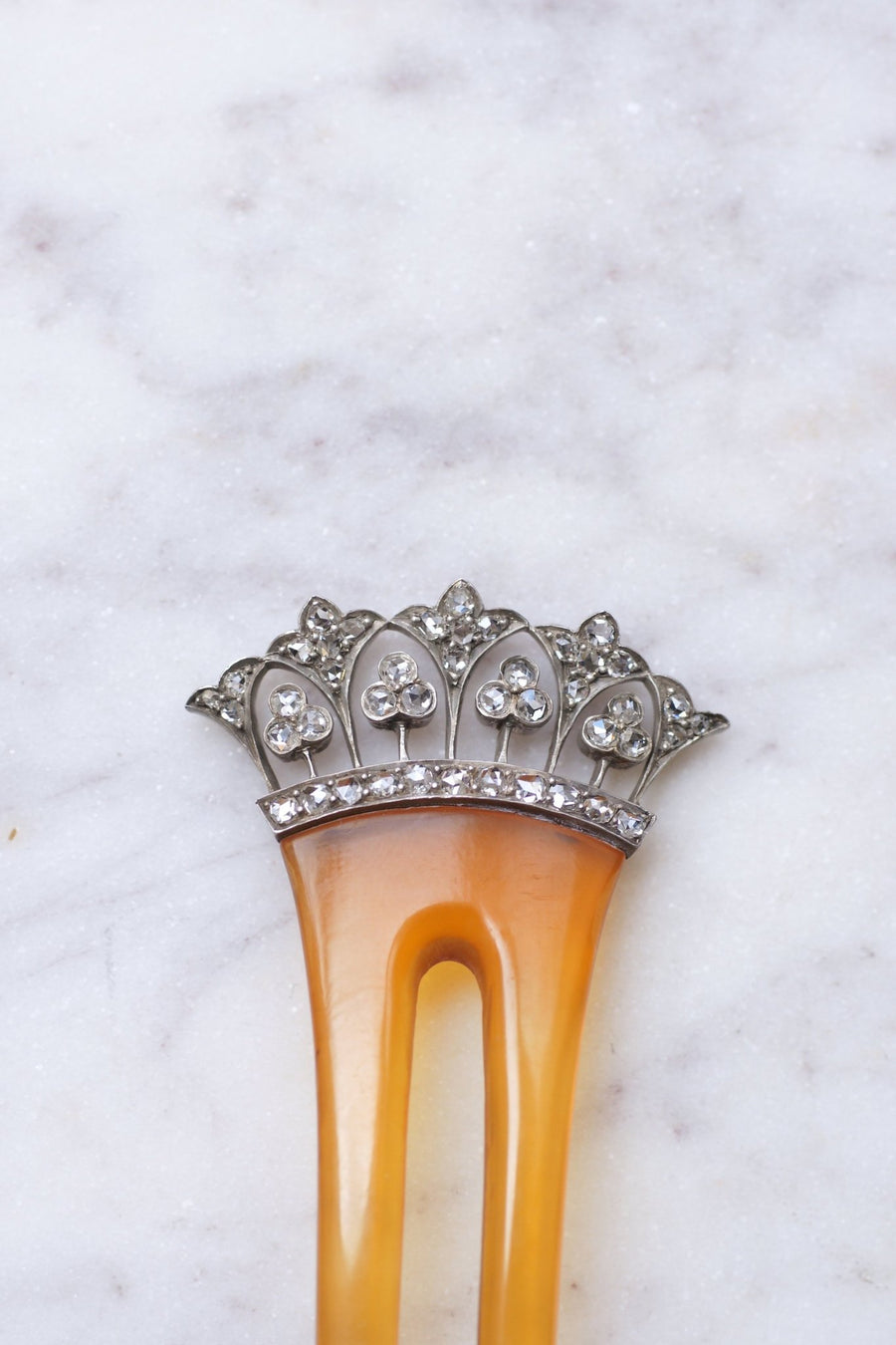 Wedding comb, wedding hairpin, in diamonds, gold and silver on horn - Galerie Pénélope