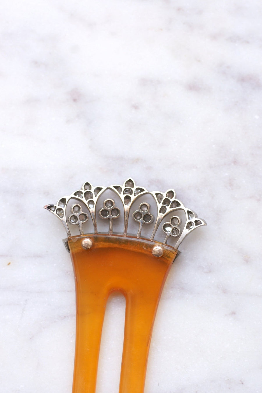 Wedding comb, wedding hairpin, in diamonds, gold and silver on horn - Galerie Pénélope