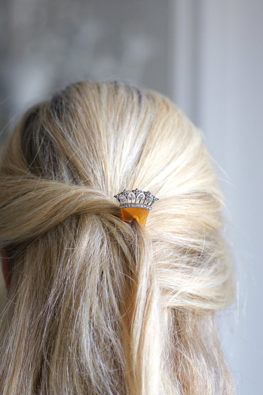 Wedding comb, wedding hairpin, in diamonds, gold and silver on horn - Galerie Pénélope
