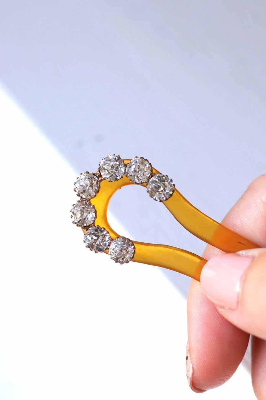 Victorian comb, hairpin, Rhine stones on horn - Galerie Pénélope