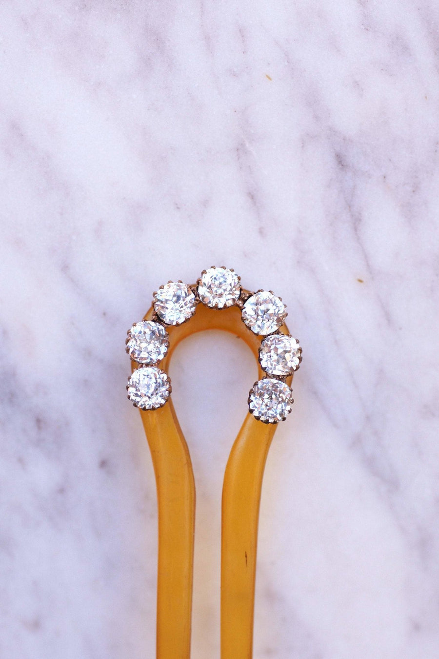 Victorian comb, hairpin, Rhine stones on horn - Galerie Pénélope