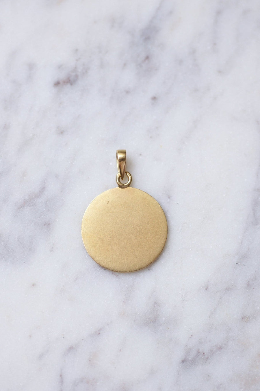 Pendant A.AUGIS Love Medal in 18Kt Yellow Gold - Galerie Pénélope