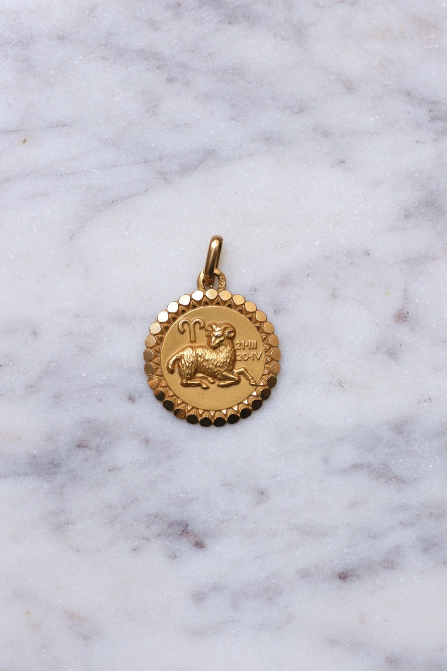 Aries vintage yellow gold medal pendant - Penelope Gallery
