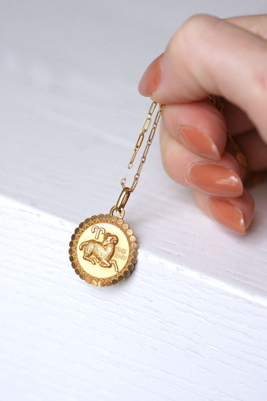 Aries vintage yellow gold medal pendant - Penelope Gallery