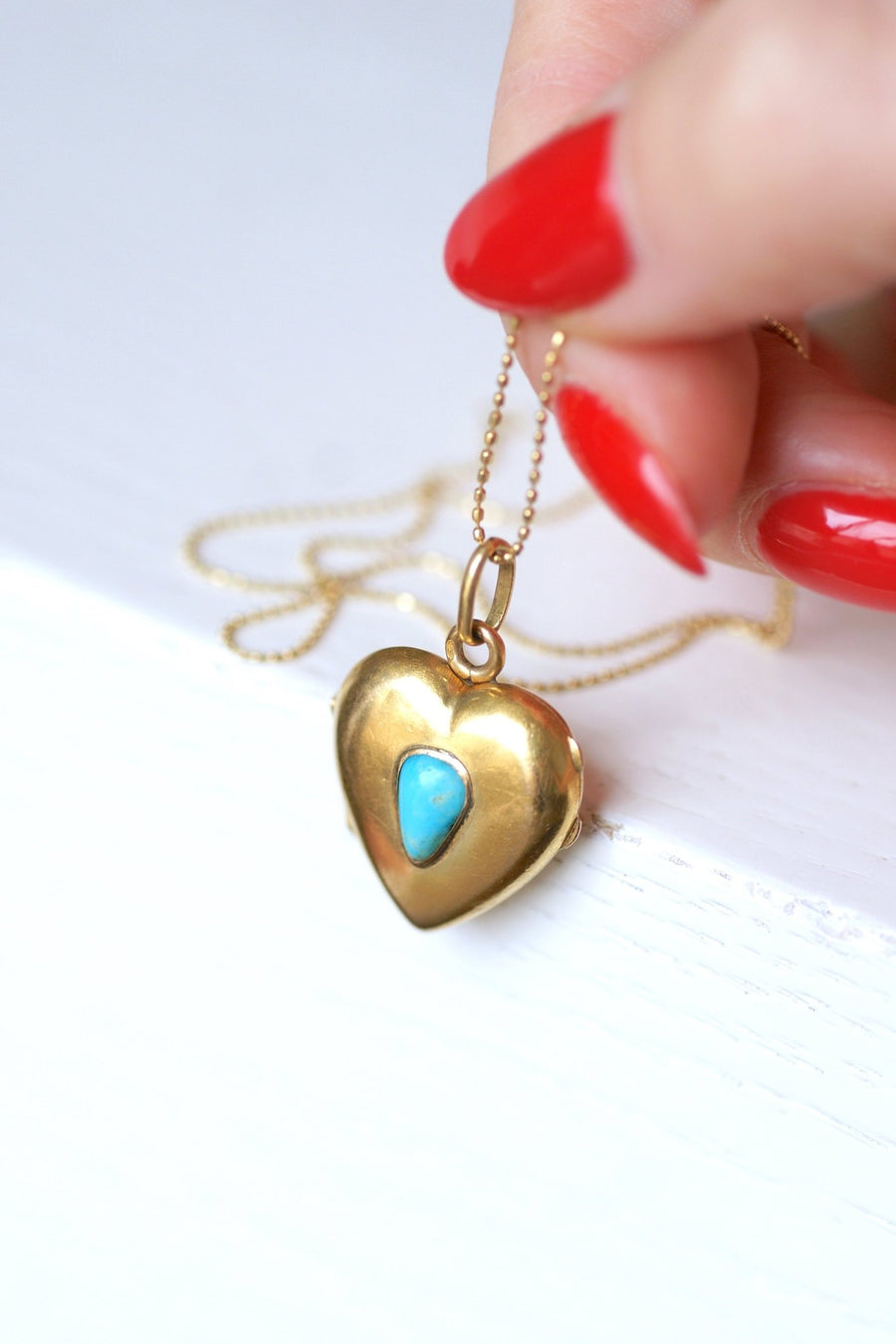 Yellow gold and turquoise gold antique heart opening medallion pendant - Galerie Pénélope