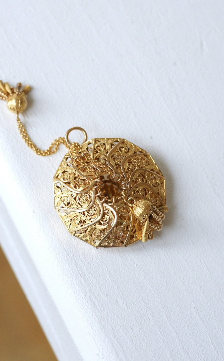 Antique Yellow Gold Coin Pendant - Penelope Gallery