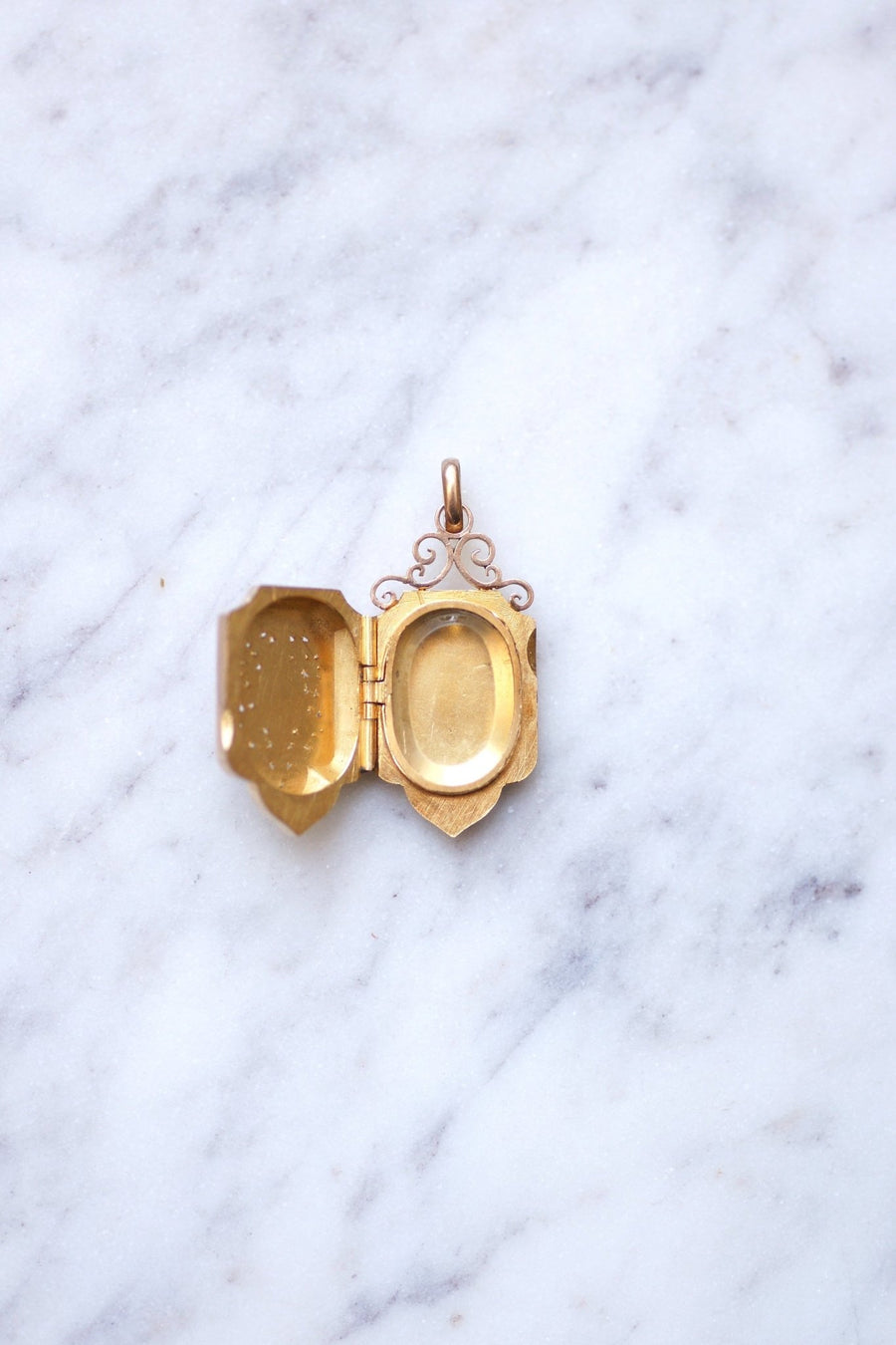 Antique pink gold pendant photo medallion - Galerie Pénélope