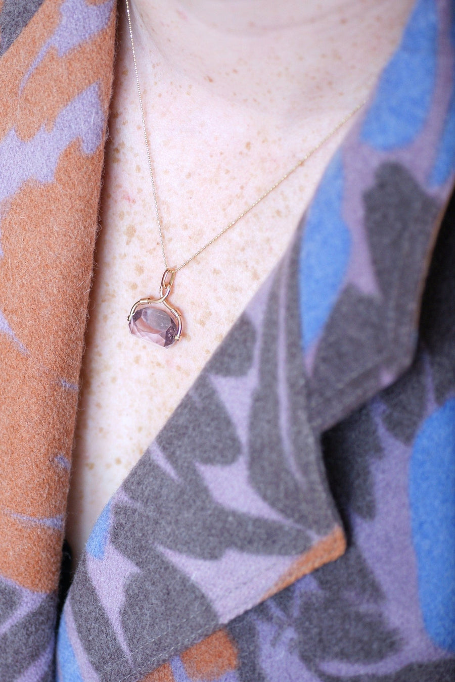 Pink gold and amethyst swivel seal pendant - Penelope Gallery