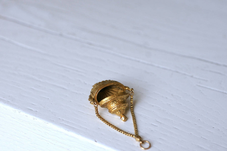 Antique vinaigrette urn pendant - Penelope Gallery