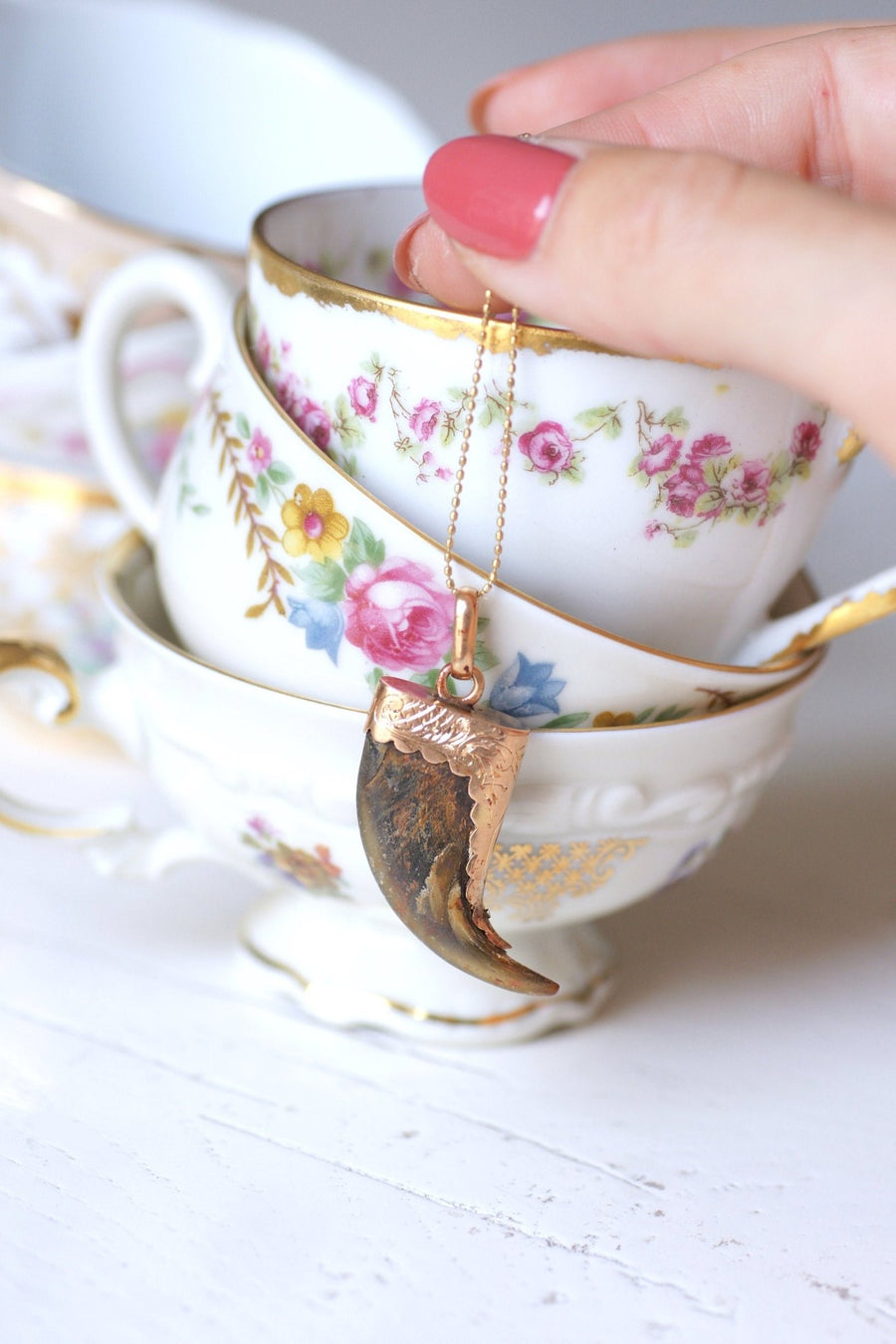 Victorian lion claw pendant on 18Kt pink gold - Galerie Pénélope