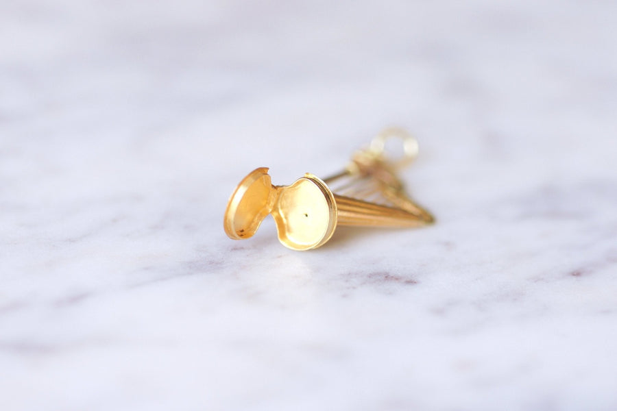 Yellow gold and turquoise Victorian harp pendant with secret compartment - Galerie Pénélope