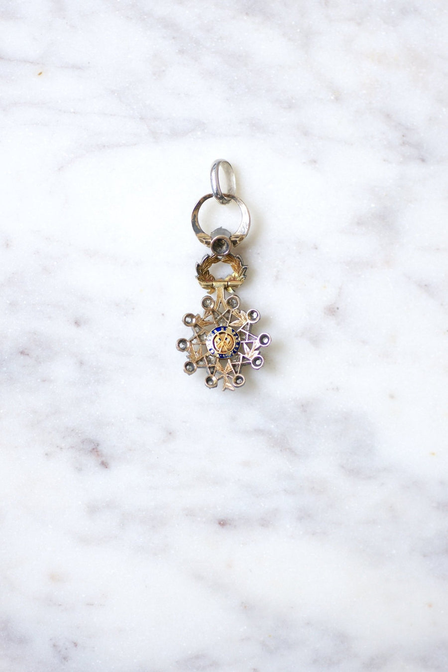 Gold, enamel and diamond Victorian Legion of Honor pendant - Galerie Pénélope