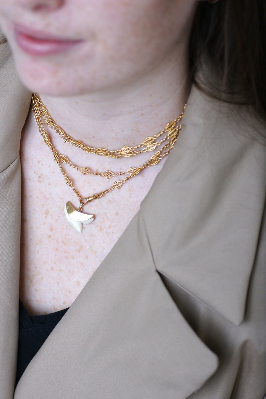 Vintage shark tooth pendant on gold - Penelope Gallery
