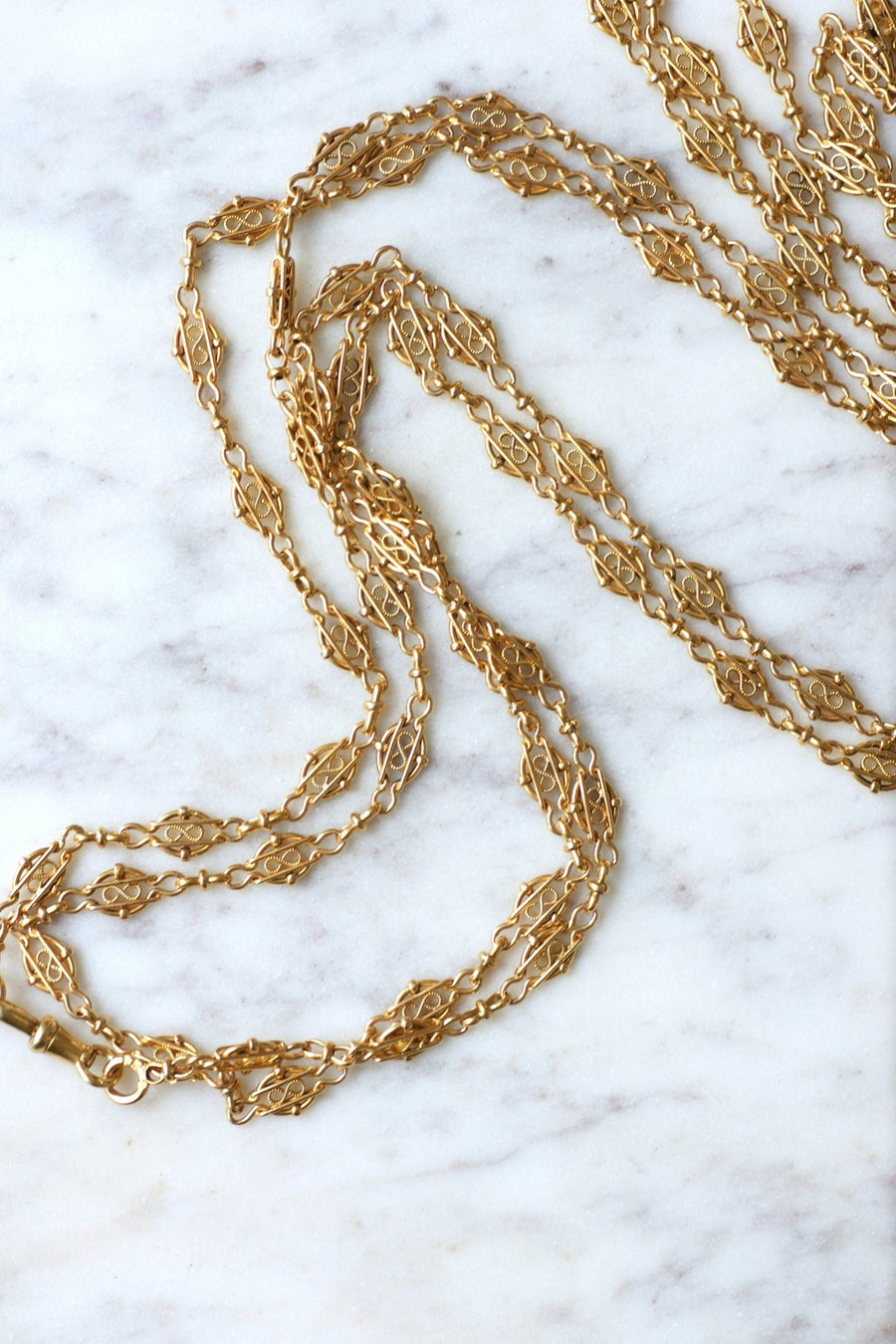 Antique yellow gold filigree necklace - Galerie Pénélope