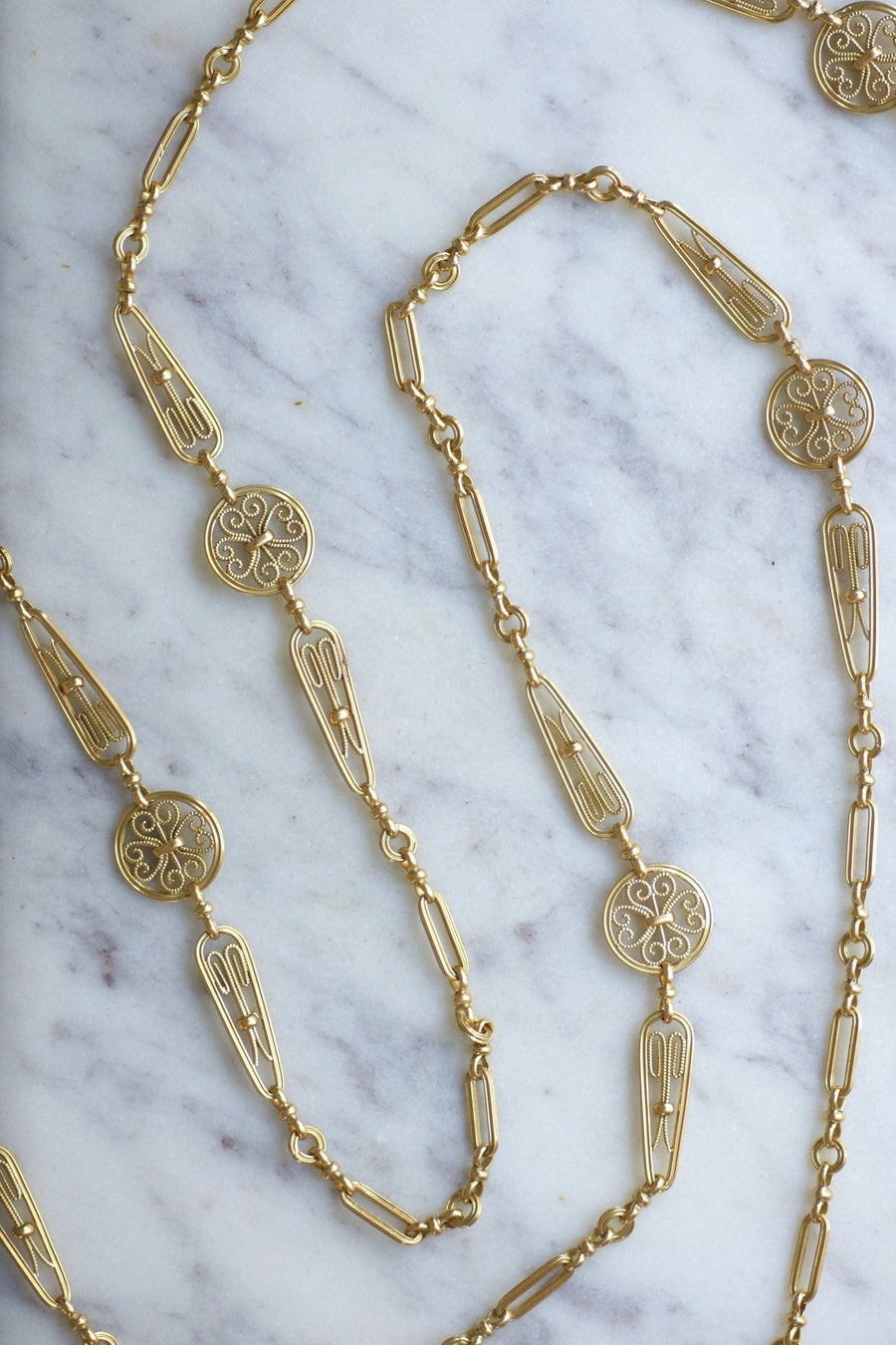 Long necklace, antique chain 155 cm filigree yellow gold - Penelope Gallery