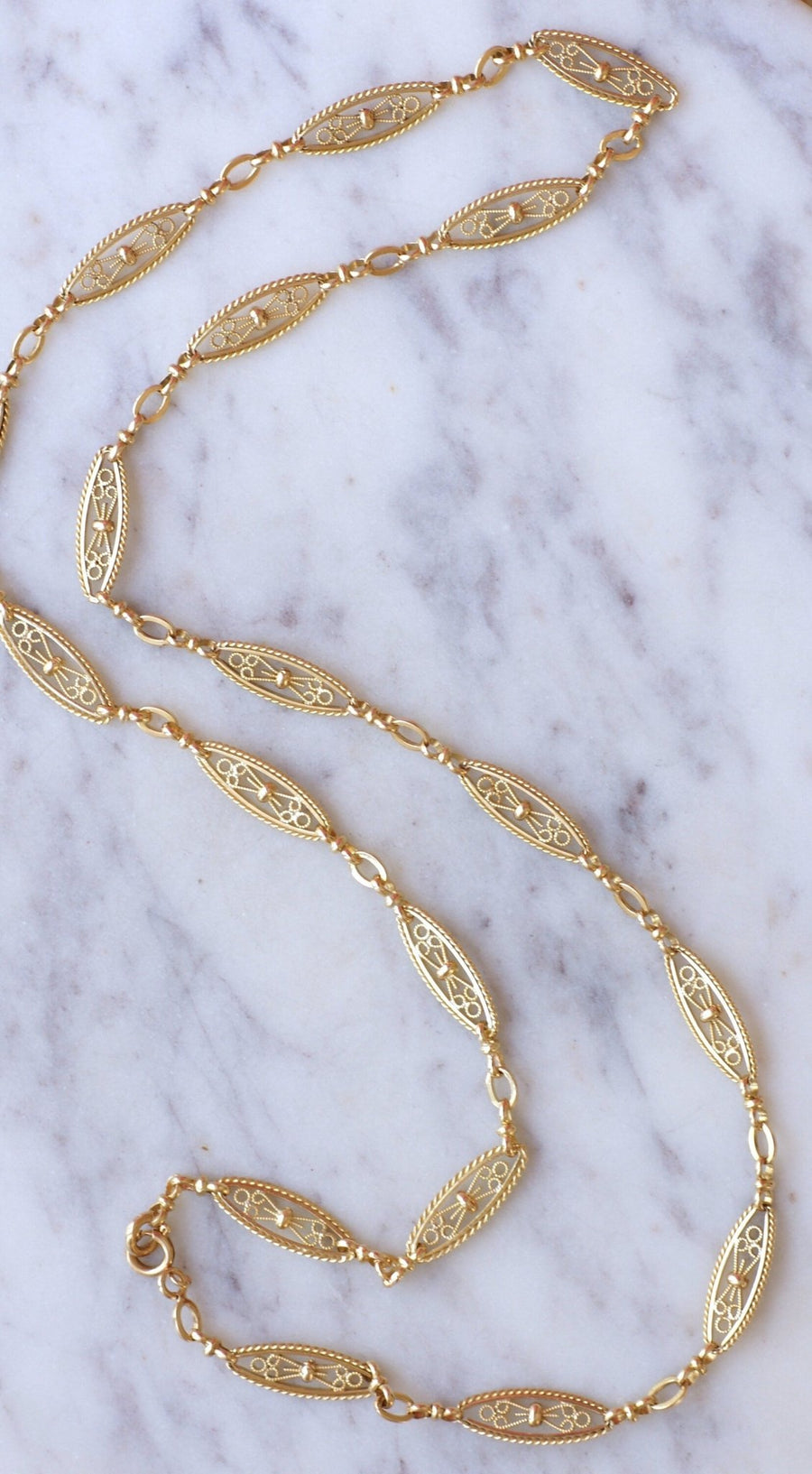 Yellow gold filigree long necklace - Galerie Pénélope