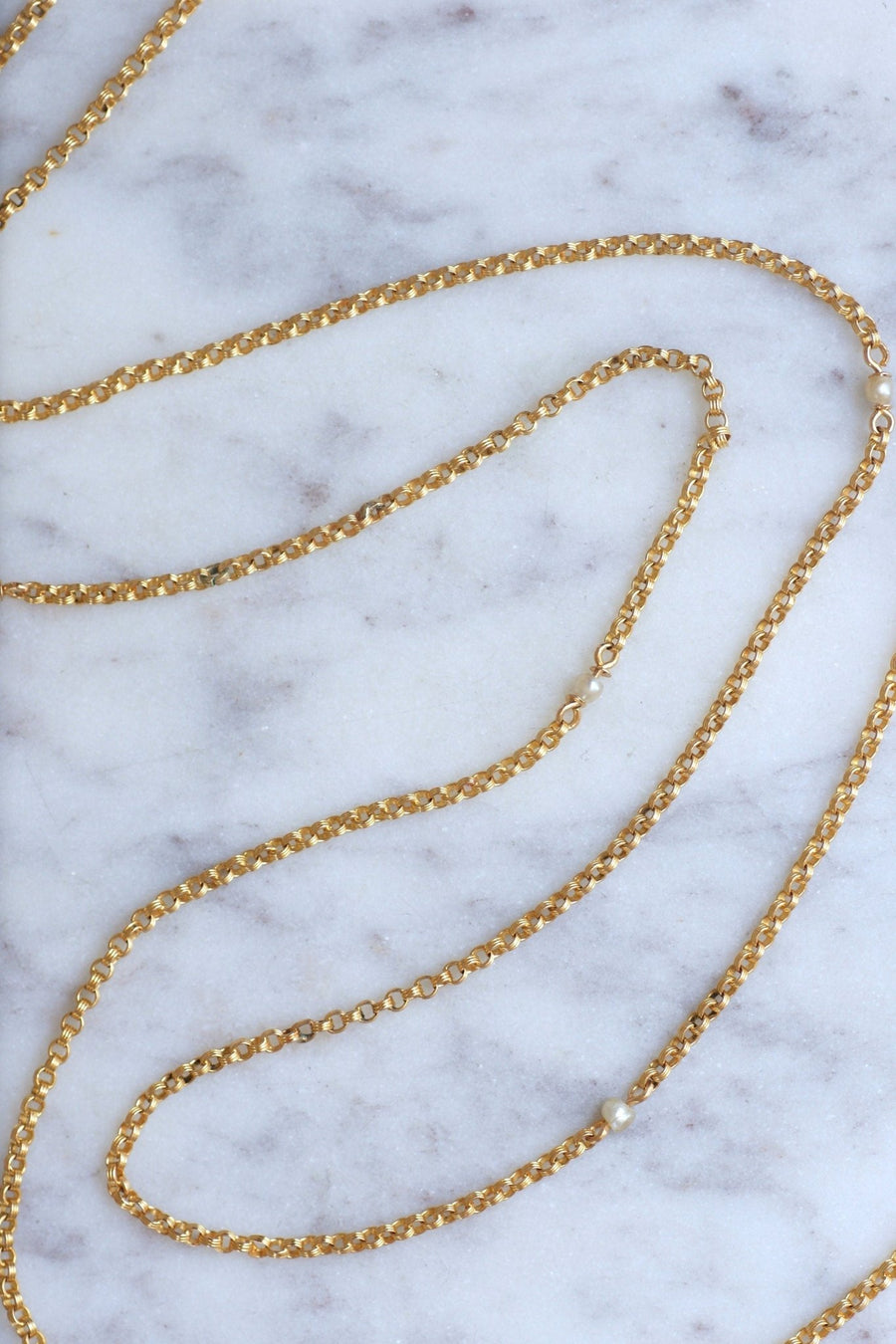 Long necklace with gold jaseron mesh and fine pearls - Galerie Pénélope