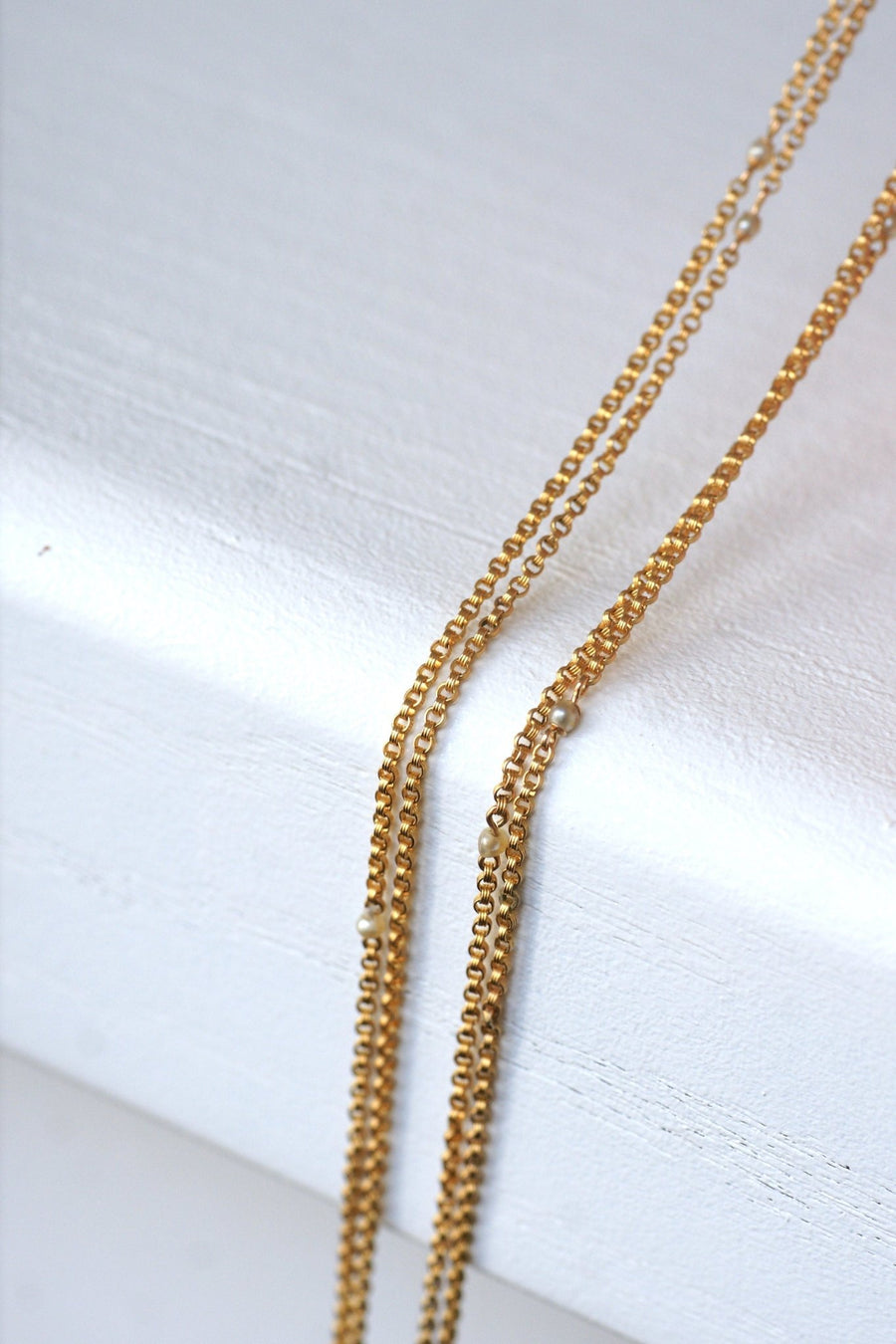 Long necklace with gold jaseron mesh and fine pearls - Galerie Pénélope