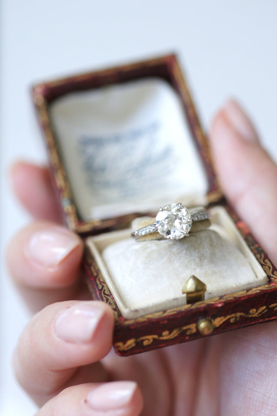 Belle Epoque diamond solitaire 1.70 Ct - Penelope Gallery