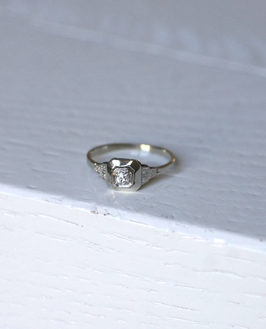 Geometric Art Deco Diamond Solitaire - Penelope Gallery
