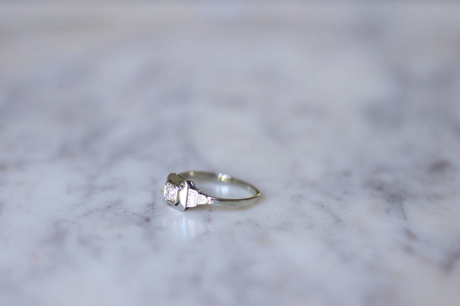 Geometric Art Deco Diamond Solitaire - Penelope Gallery