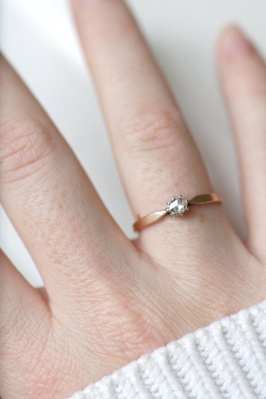 Diamond solitaire on pink gold and silver - Penelope Gallery